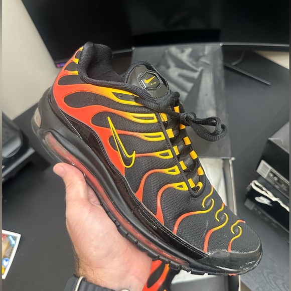 Nike Air Max 97 Plus Black Shock Orange size 9.5 - Picture 3 of 8